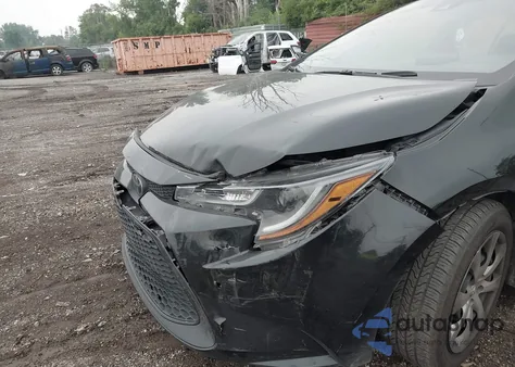 2021 Toyota Corolla Le z USA, uszkodzony, nr VIN 5YFEPMAE6MP258652